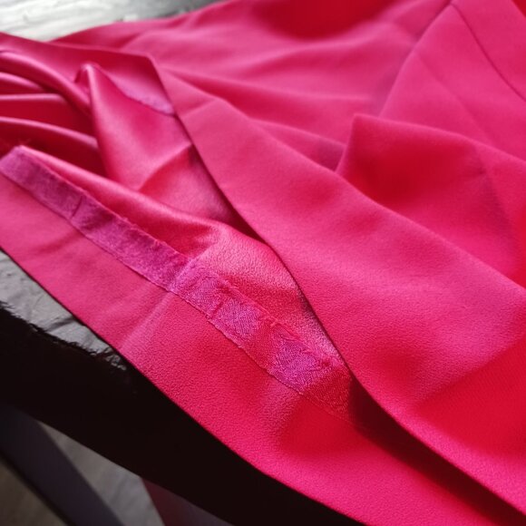 Womans Medium Solid Hot Pink Business Casual Button Up Skirt Set Unbranded - Picture 6 of 6